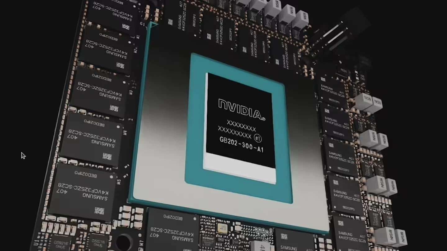 英伟达 RTX 5090 FE 显卡设计介绍视频出现 24Gb GDDR7，暗示 48GB 显存可能插图1